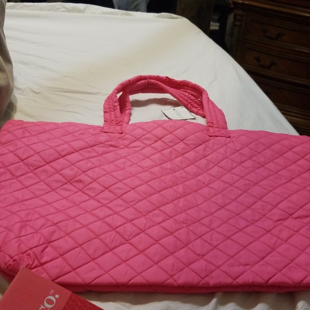 Robe, 3 pair of socks and a bag